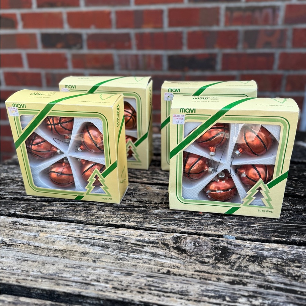 4 Boxes Mavi Vintage Glass Basketball Christmas Tree Ornaments Boxed Sets of 5